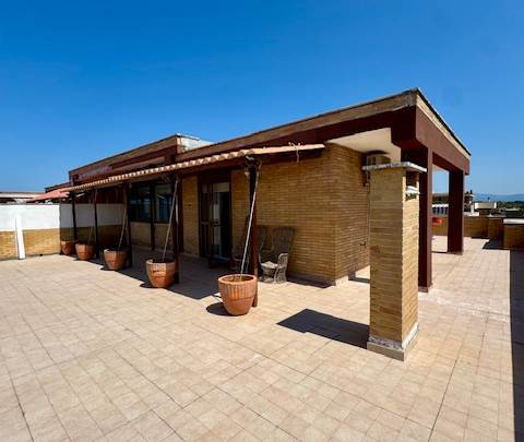 Attico Vista Mare a Marina di Ardea (RM) 