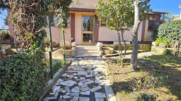 Villa in vendita a Nettuno (RM)